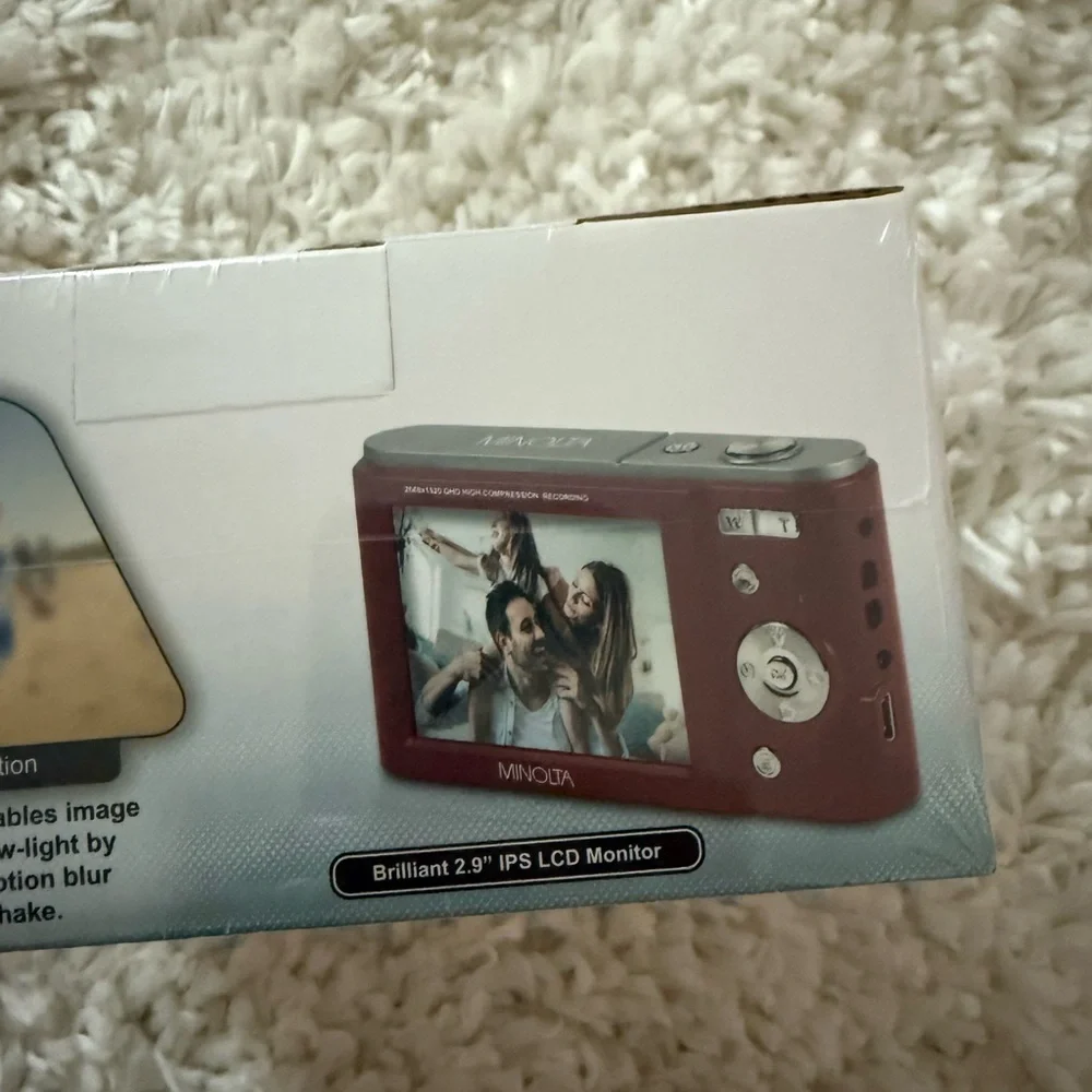 MNR20 Digital Camera
